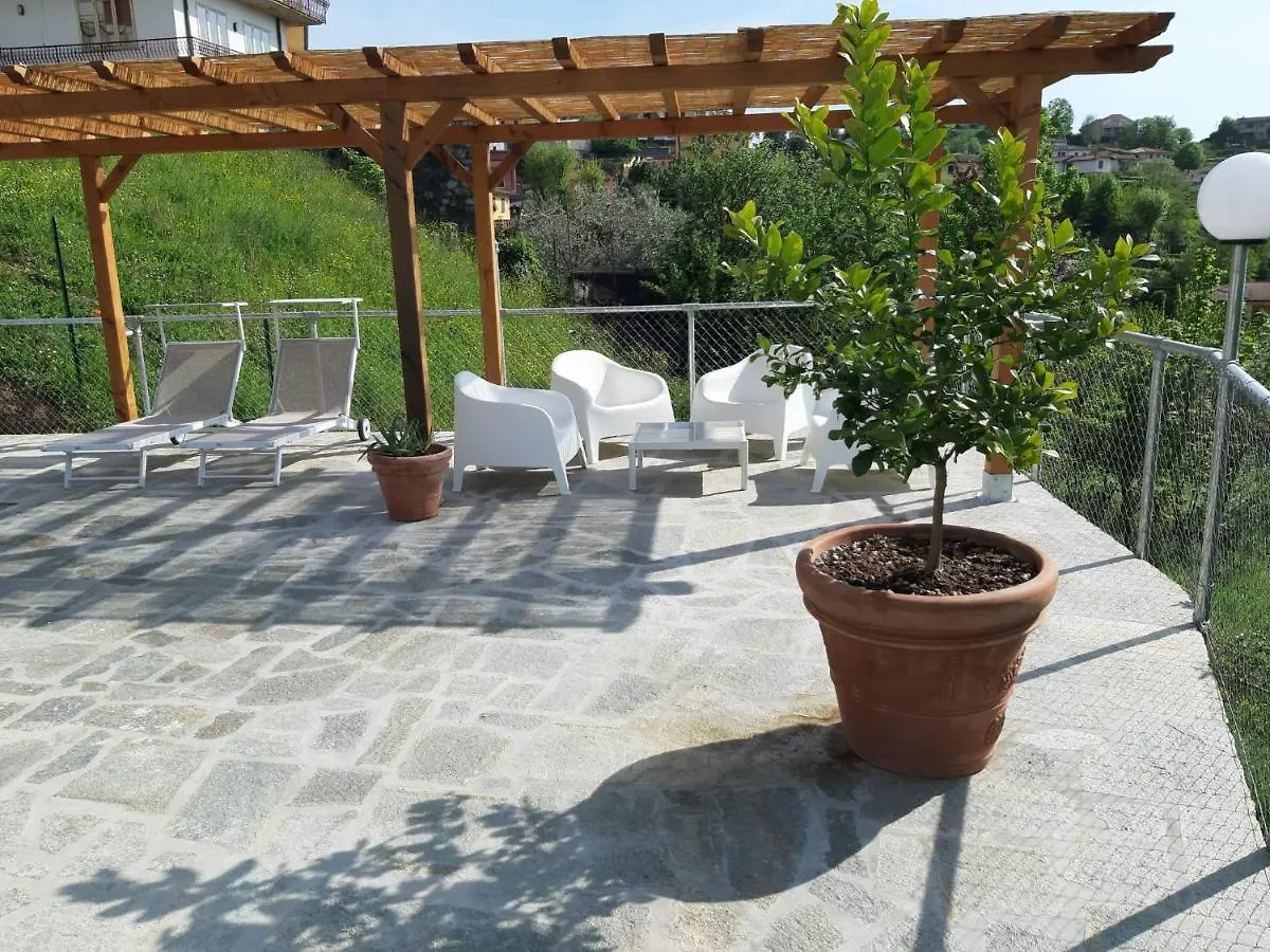 Villa Pavone Coreglia Antelminelli 度假居