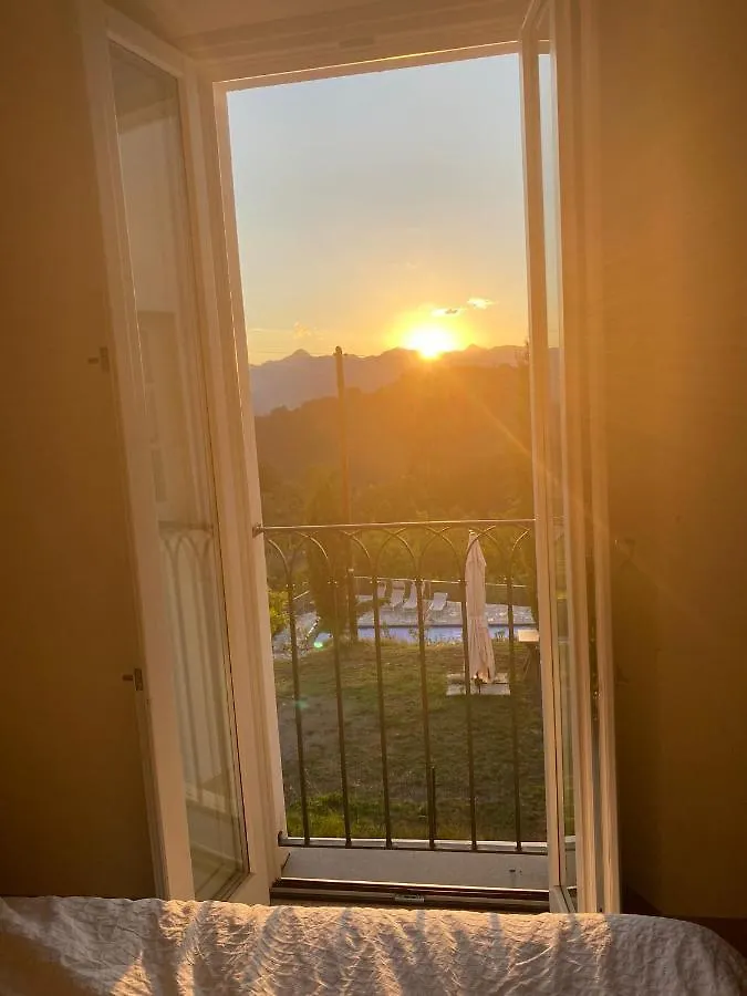 Villa Pavone Coreglia Antelminelli 度假居